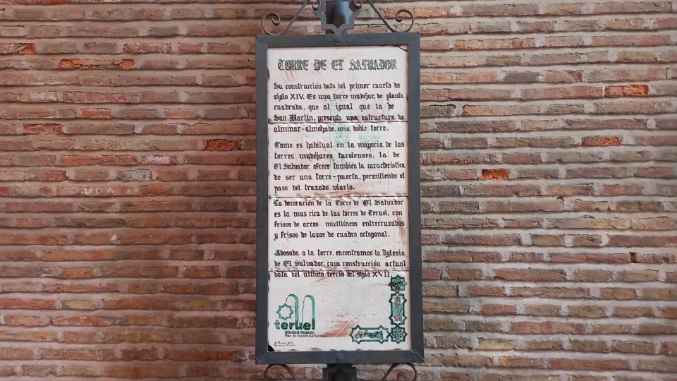 Cartel Torre de El Salvador